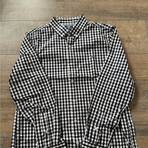 Vineyard Vines Black and White Casual Button Down Shirt